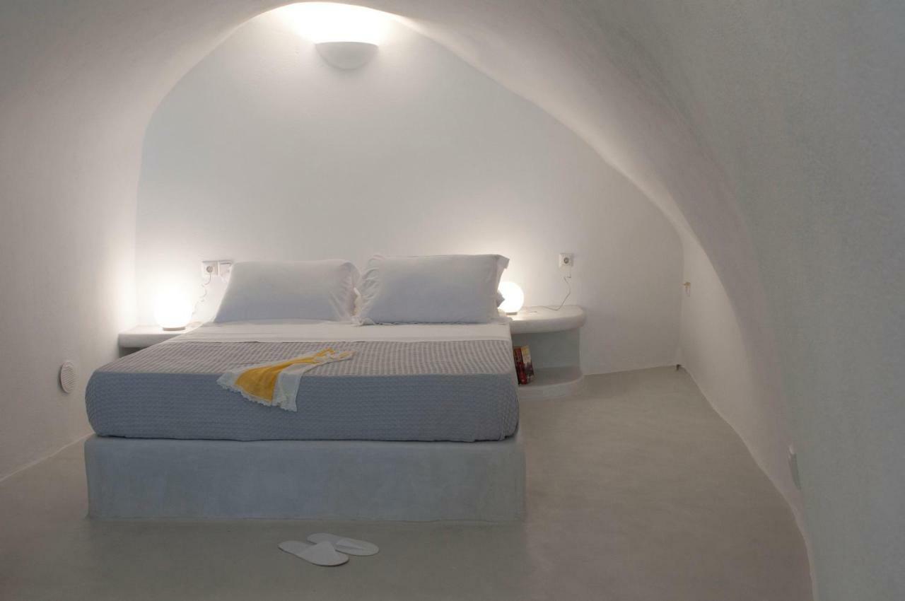 Olyra Traditional Cave Houses Pýrgos Buitenkant foto